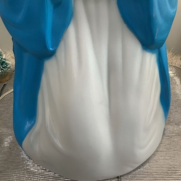 Empire Vintage Lighted Blow Mold Christmas Nativity Virgin Mary - Picture 10 of 17